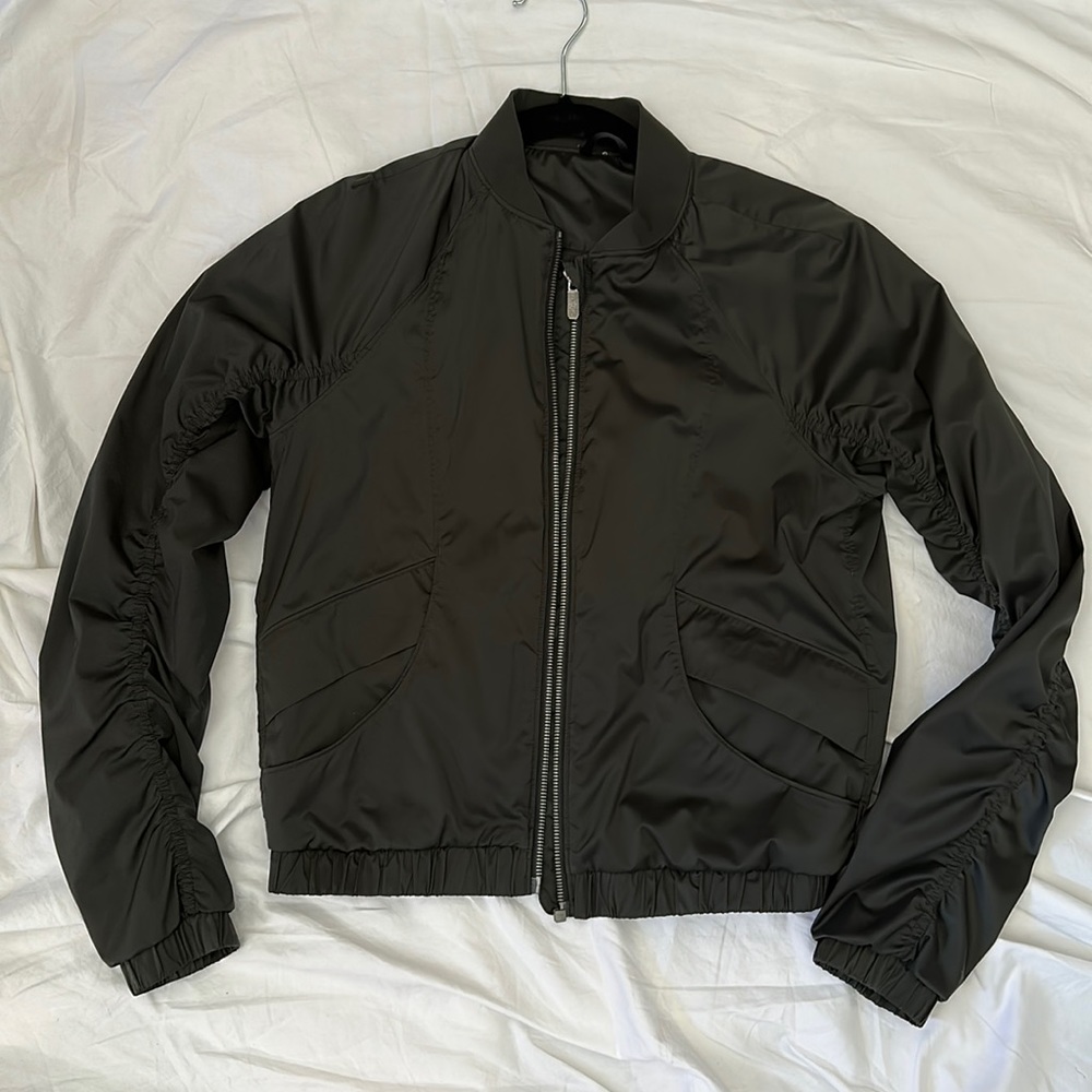 Lululemon Ruched Green Jacket 4